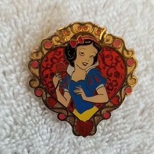 Disney Snow White Pin